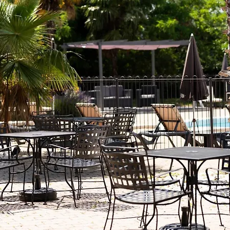 Logis Restaurant Les Oliviers Hotel Loriol-sur-Drome