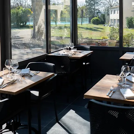 Logis Restaurant Les Oliviers 3* Loriol-sur-Drome