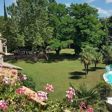 Hotell Logis Restaurant Les Oliviers Loriol-sur-Drome