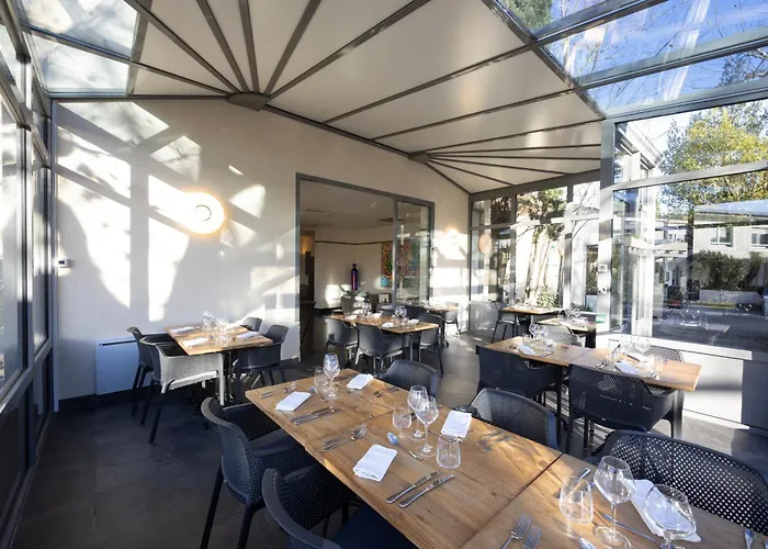 Logis Restaurant Les Oliviers