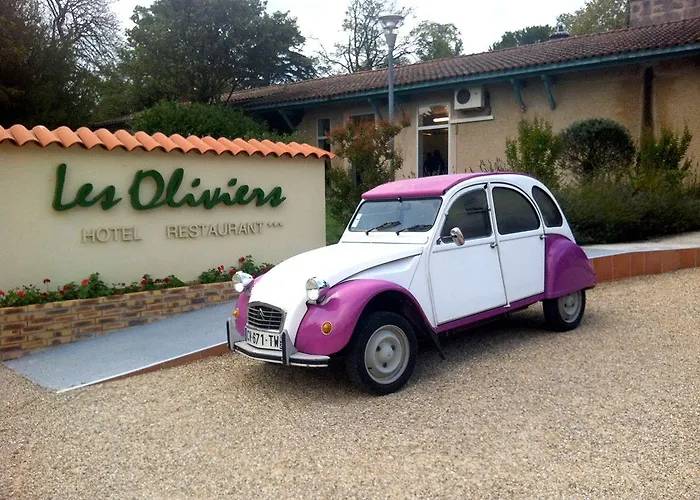 Logis Restaurant Les Oliviers Szálloda
